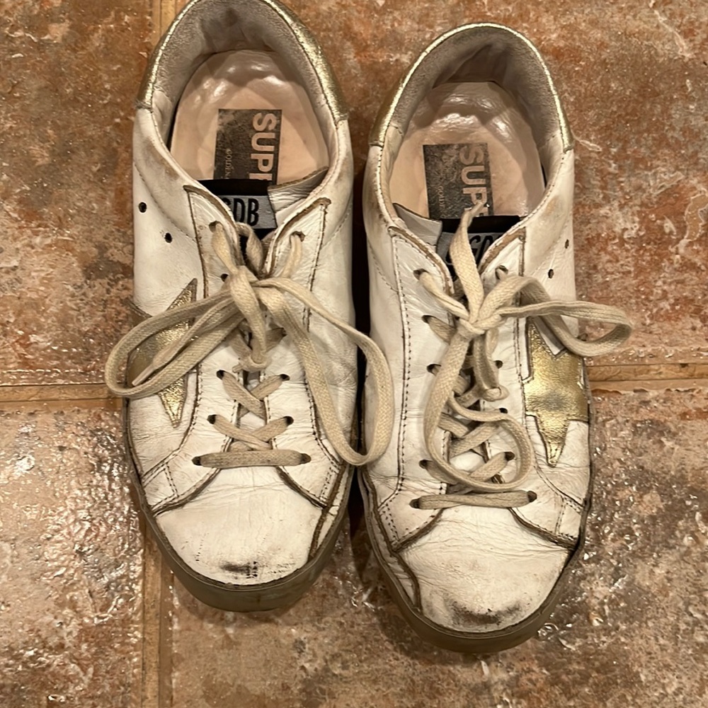 Golden goose